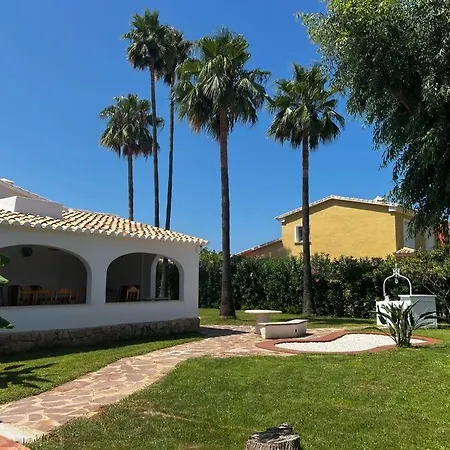 Дом отдыха Joya - Casa En La Playa Con Piscina Дения