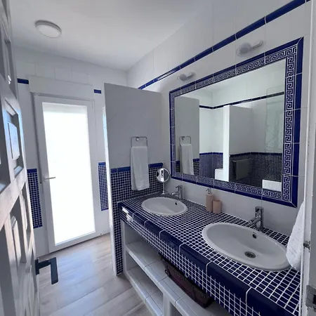 펜션 Joya - Casa En La Playa Con Piscina